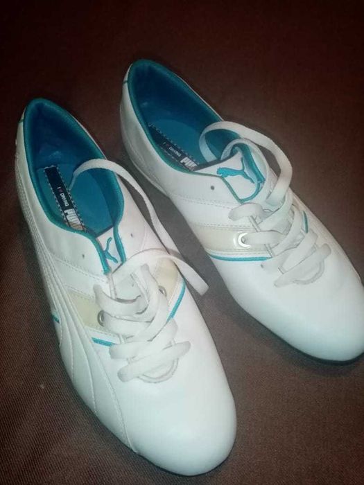 Кроссовки женские.фирменые качество