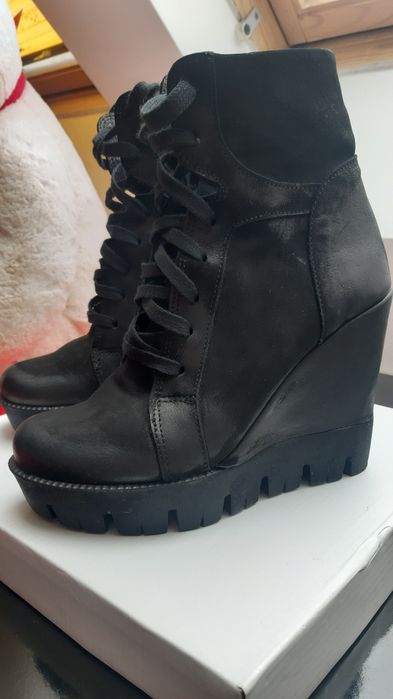 Черни кожени боти Exclusive