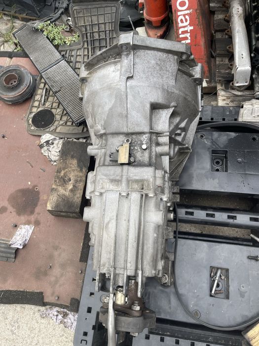 Cutie manuala Bmw e90 e91 e81 e 87 n47