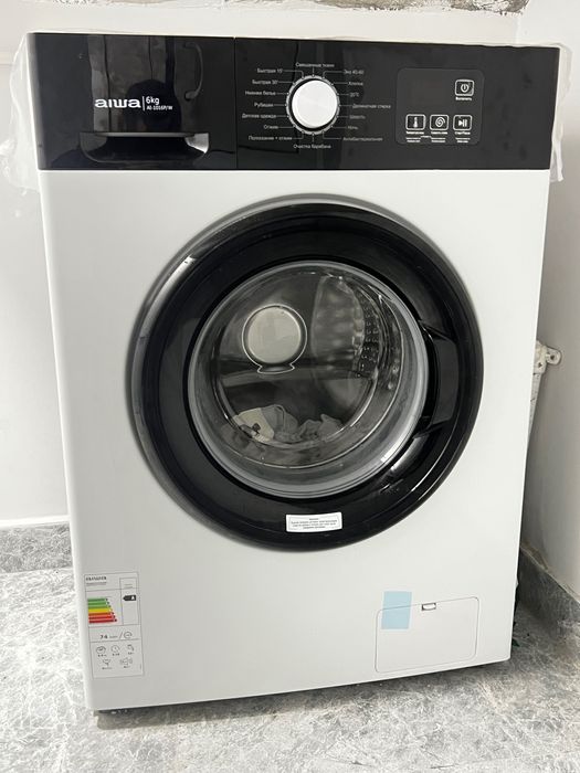 Erkak va studentlarga sheriklikga hona Yahshnabodda .