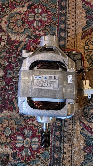 Продам  эл.двигатель от стиральные машин