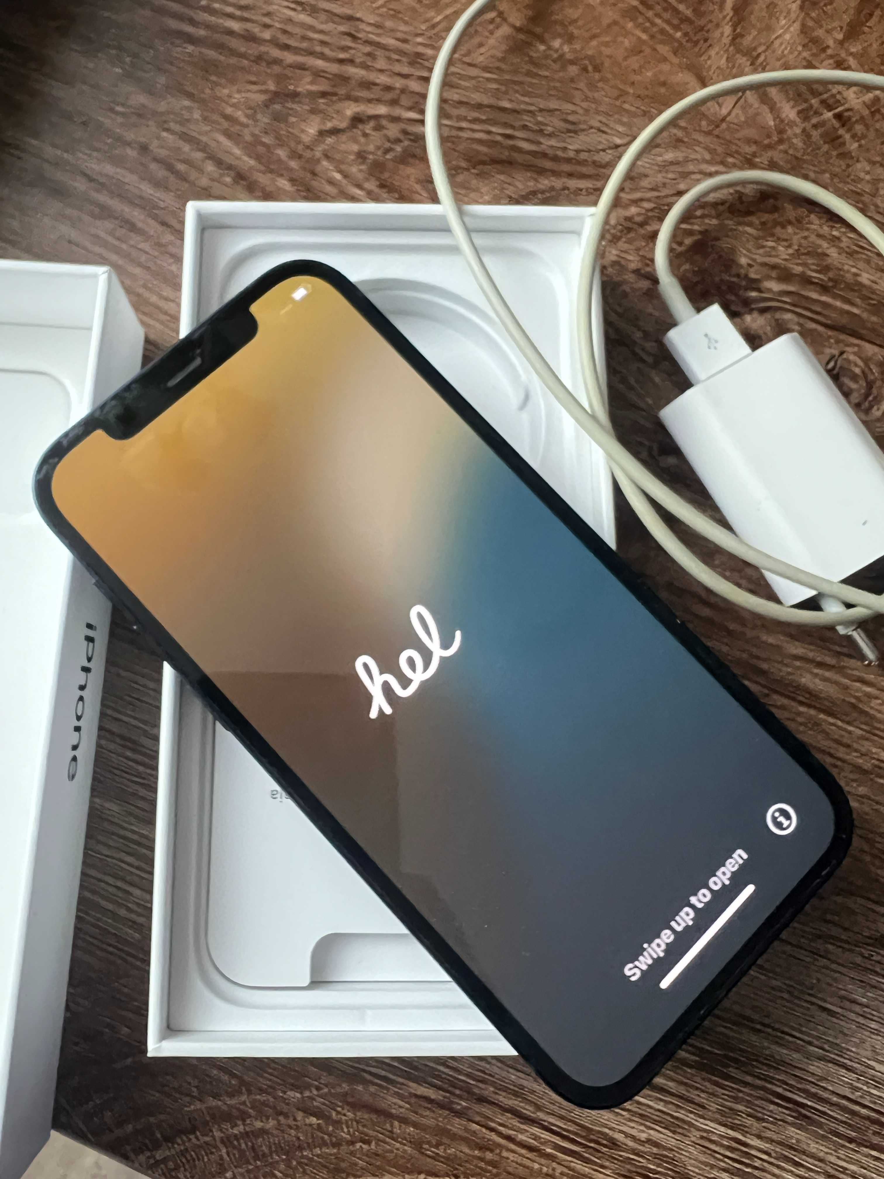 Iphone12 64 GB в добро състояние