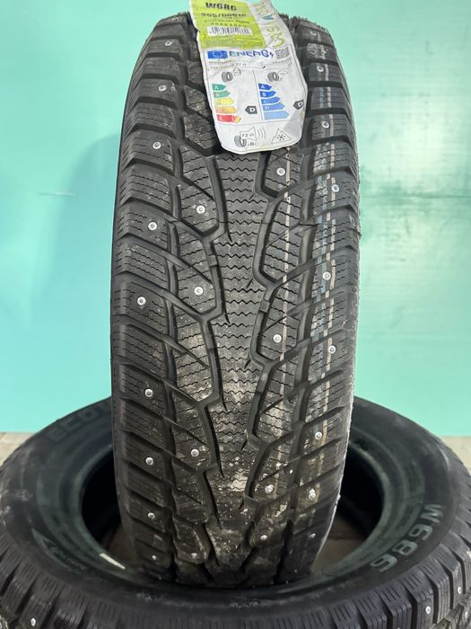 Шины 205/60 R16 Ovation новые с шипами