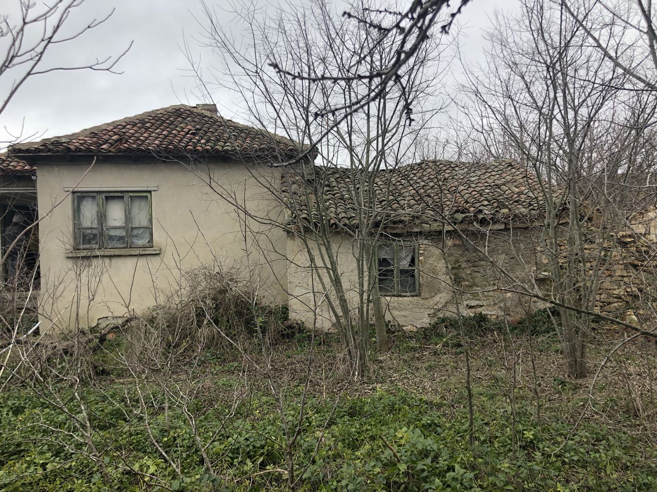 Продава се Къща в с. Българево, Област Добрич - 370 кв.м за 106 €/кв.м - Снимка #1