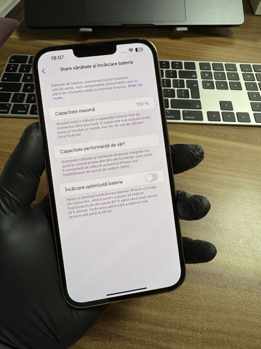 iPhone 13 Pro Max / 256 GB / Gold / Impecabil |