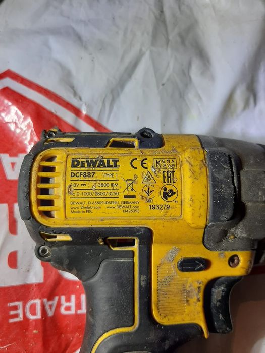 Devalt impac dcd887 brush