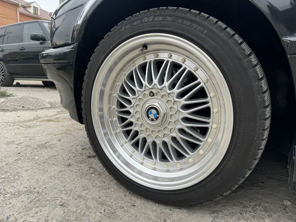 Продам диски R18 BBS