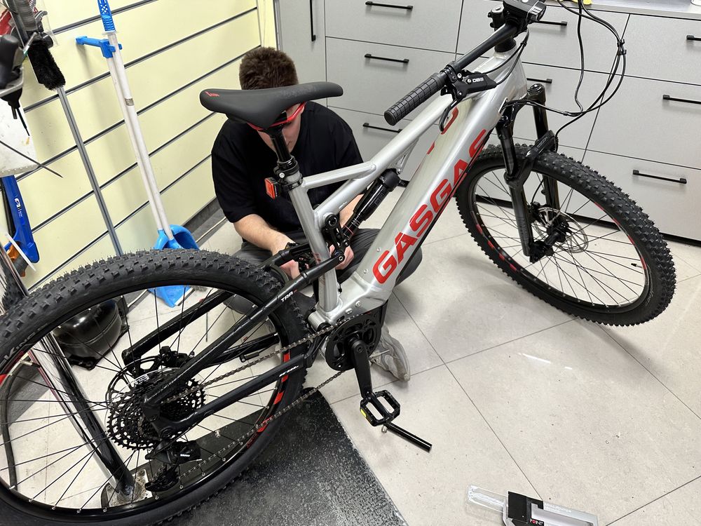 Велосипед GASGAS TRA 6 ,  EMTB , L размер , 29’ инча , MTB