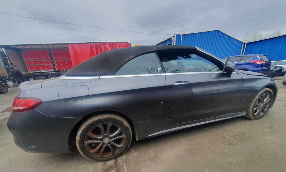 Dezmembrez Mercedes C Class 2.2D Decapotabil 2017