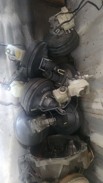 Тормозной вакуум, тормозной цилиндр на бмв