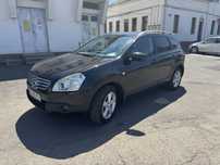 Nissan Qashqai 5+2, motor 2000 cm, 4x4, an de fabriecatie 2010