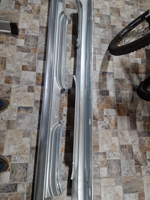 Vand set praguri pt Vw polo 9N