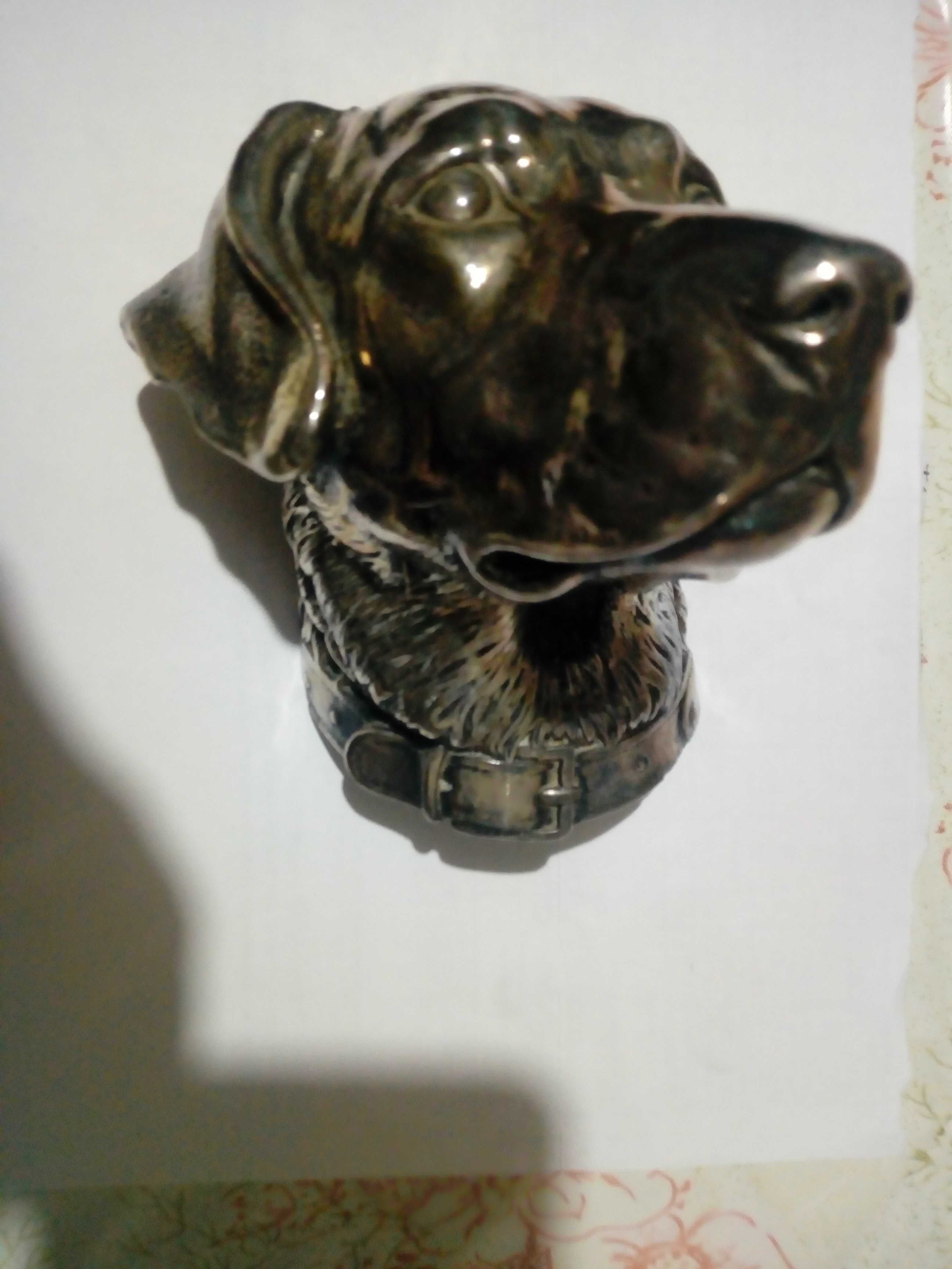 Декоративни метални кучешки глави за стенна украса