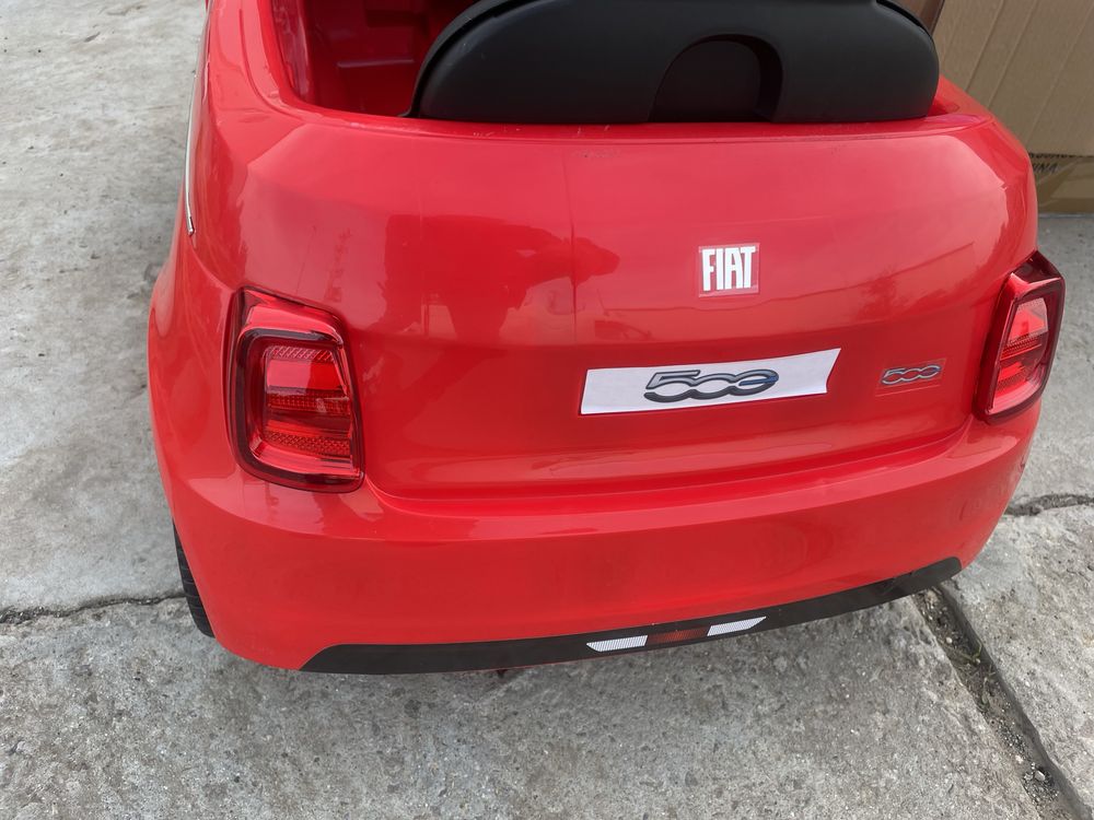 Masinuta electrica 12V Nichiduta cu licenta Fiat 500E Red