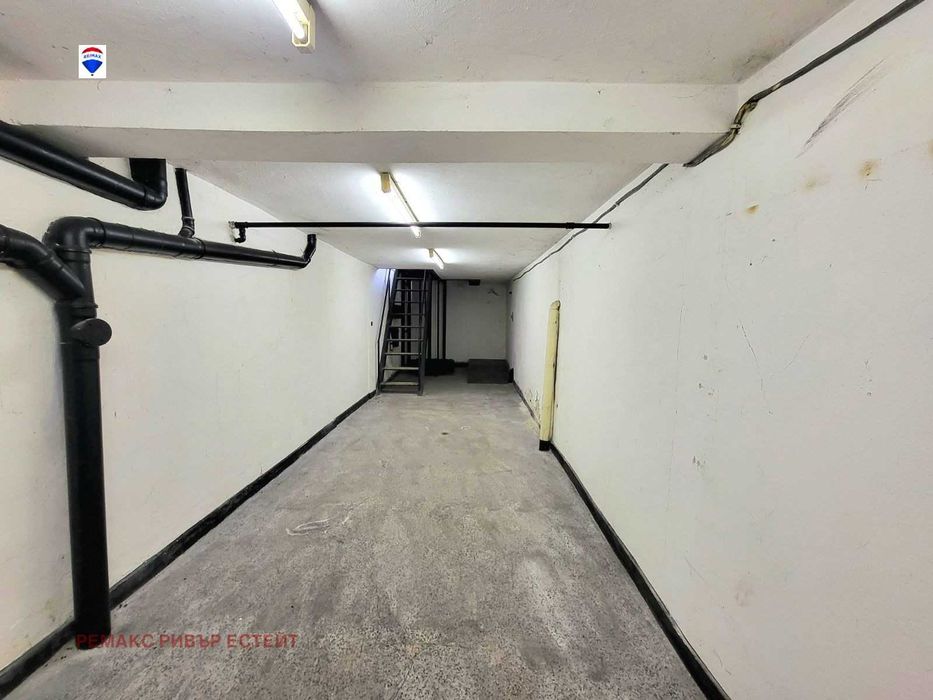 Продава се Магазин в Русе, Широк център - 130 кв.м за 858 €/кв.м - Снимка #7