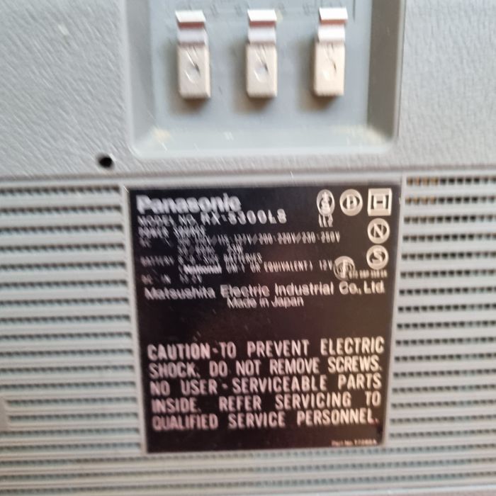 Muzica la Panasonic RX 5300 LS