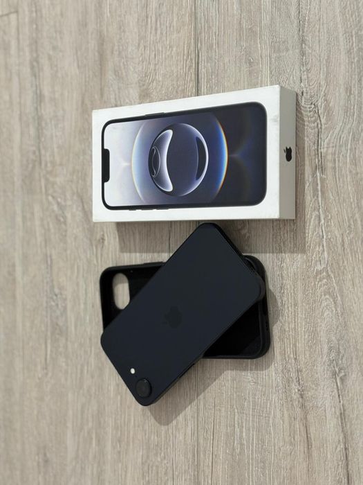 Vand iphone 16 e nou