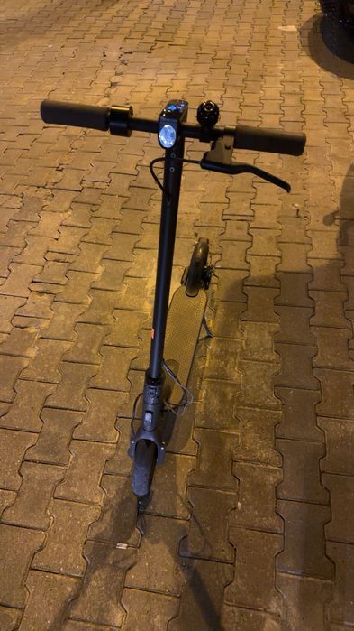 Vând Trotinetă electrică Xiaomi Pro 2