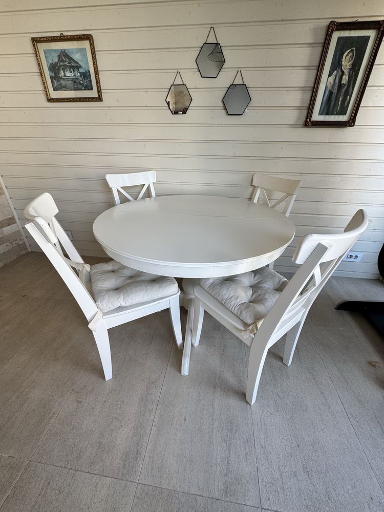 INGATORP Masă extensibilă cu 4 scaune alb, 110/155 cm