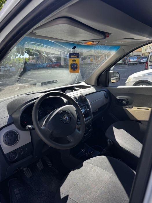 Schimb Dacia Dokker cu Nissan Qashqai sau Dacia Duster