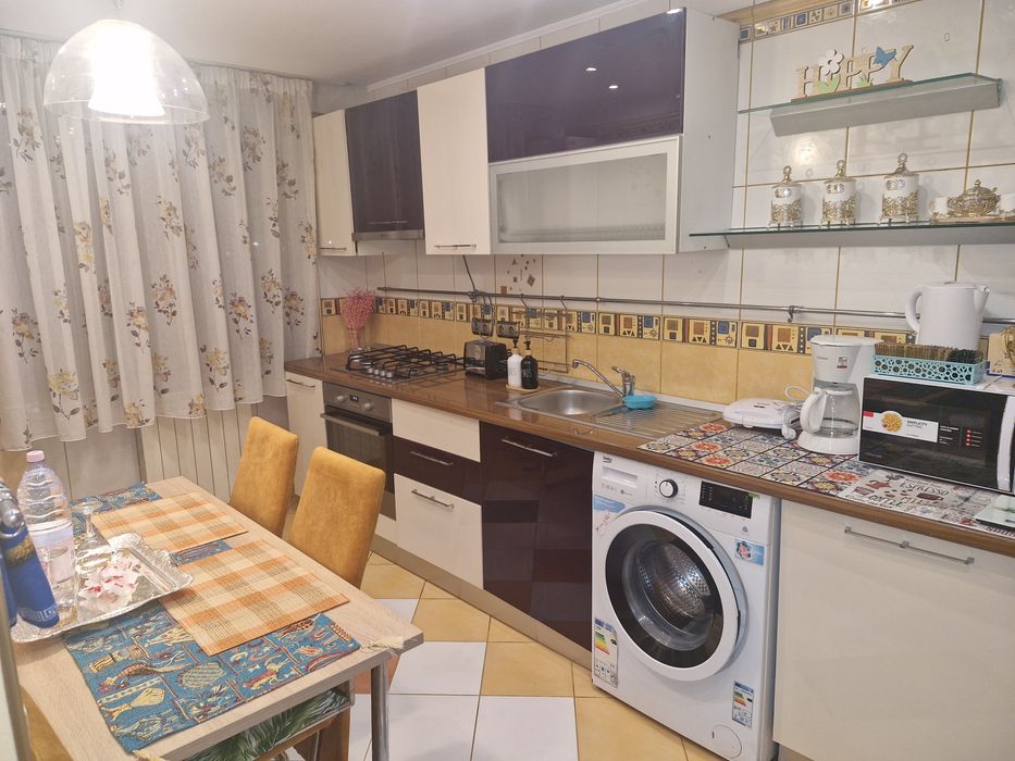 Regim hotelier Onesti DE LUX apartament ultracentral 300 lei