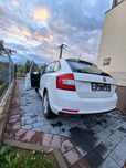 Skoda rapid    .