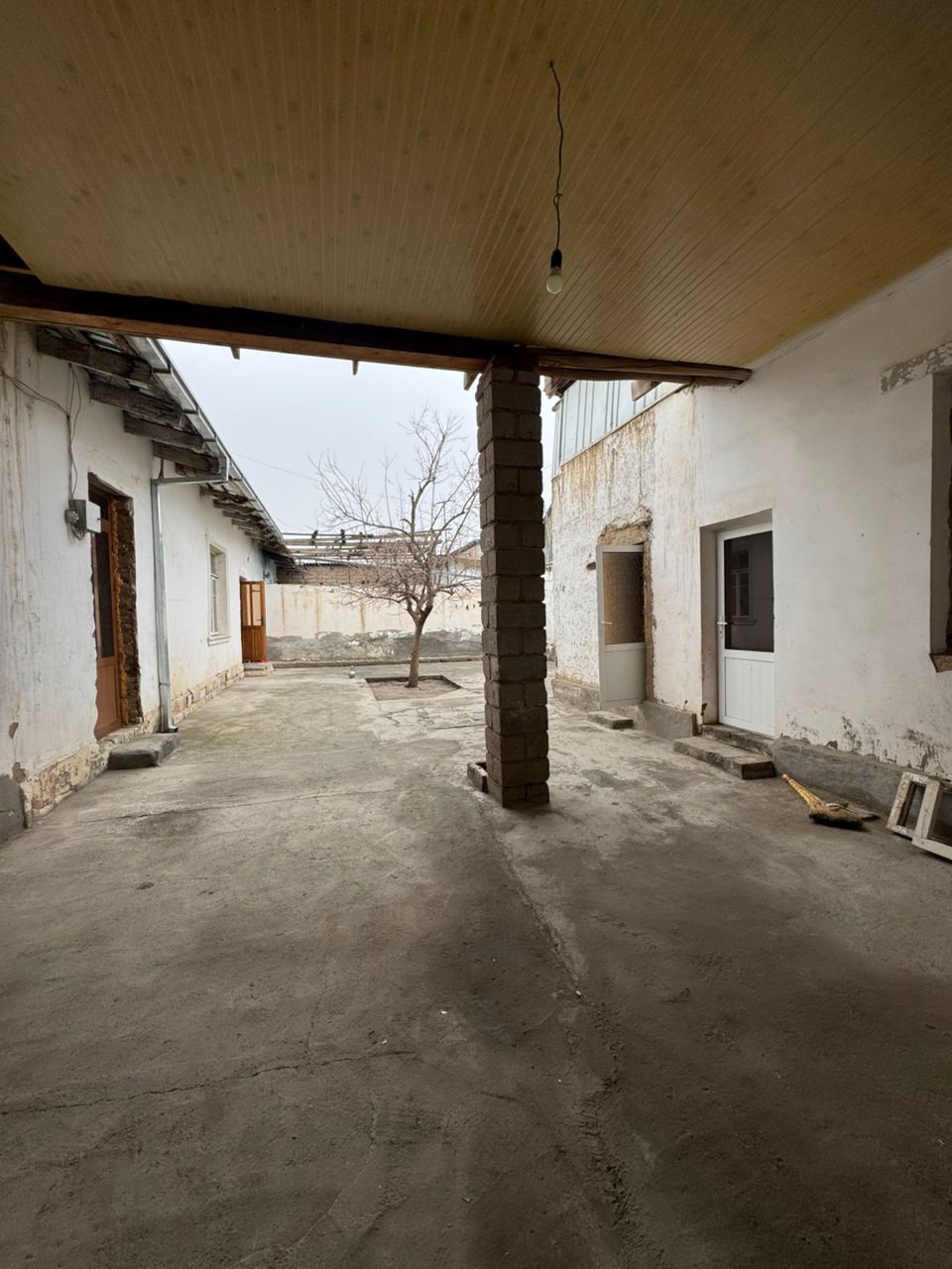 Продаётся дом,количество комнат 6.