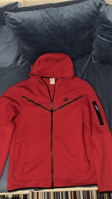 Hanorac Nike tech fleece rosu XL