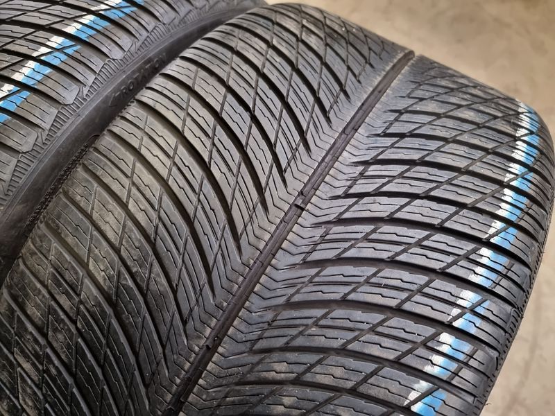 295/30/21 MICHELIN 2бр