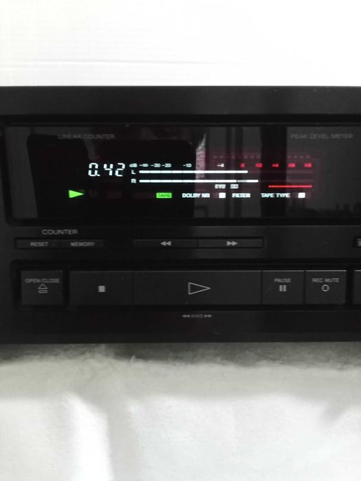 Sony TC- K620 casette deck 3 capete, usa motorizata