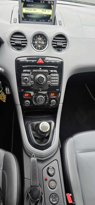 Peugeot RCZ 2013 Facelift 2.0d 163 CP Xenon, DRL, Piele, Navi, Eleron