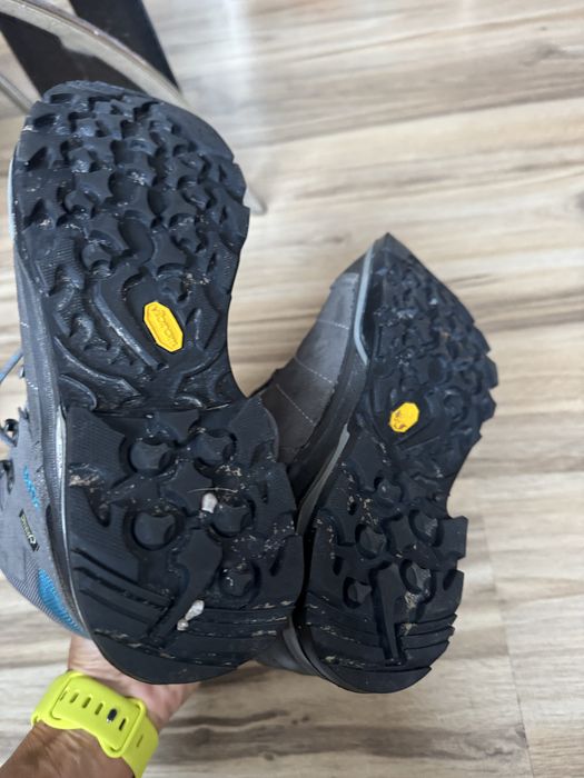 Оригинални високи обувки Lowa Vantage Gtx Mid ! 39 н