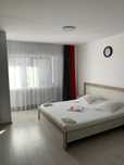 Inchiriez garsoniere pe termen lung str. Cerna