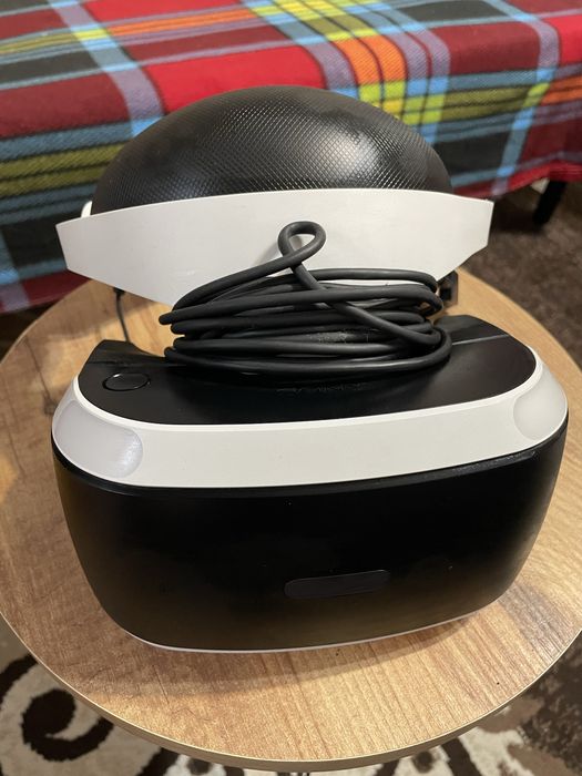 Шлем виртуальной реальности PS4 (PS VR)