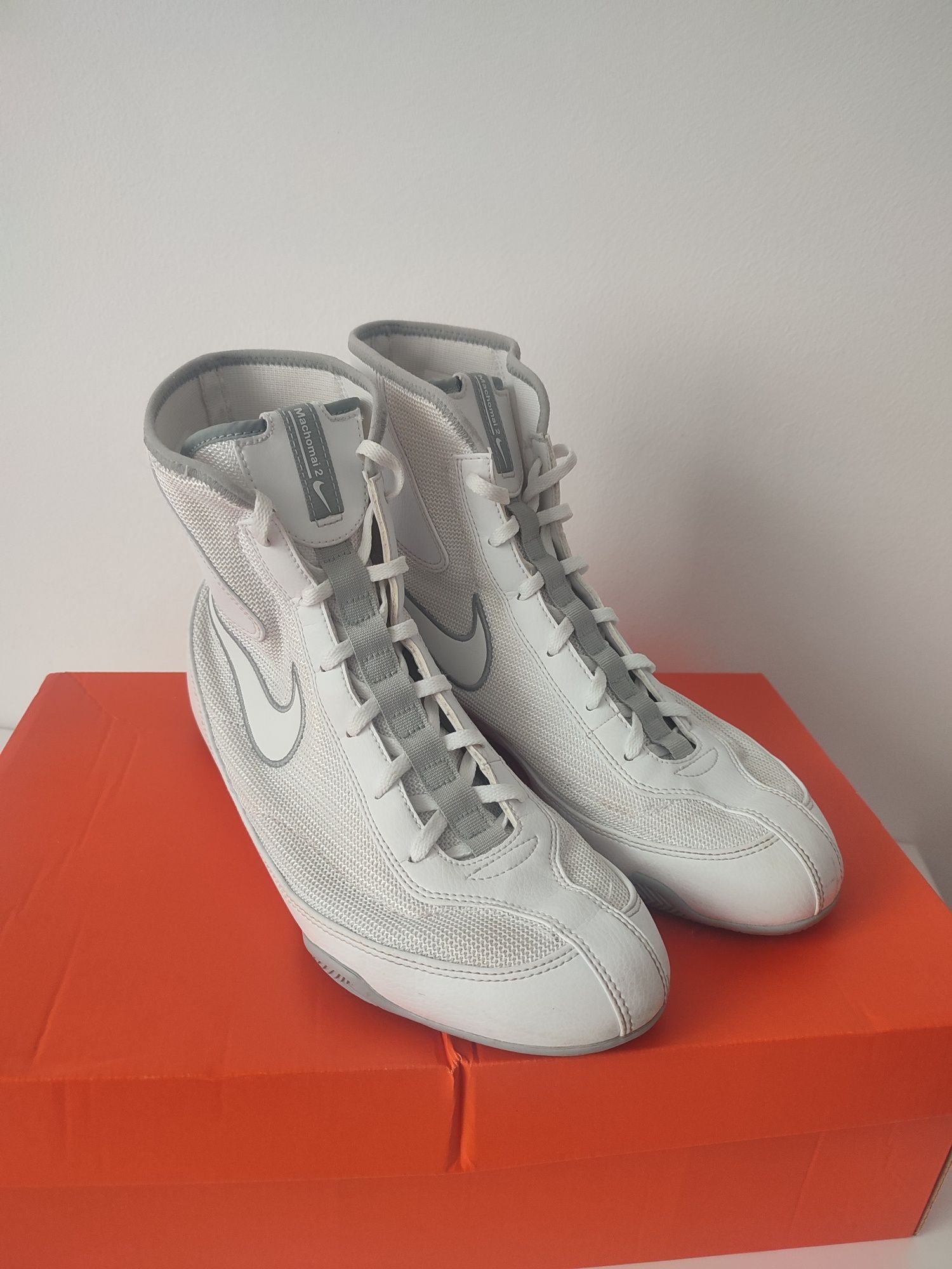 Ghete de box Nike