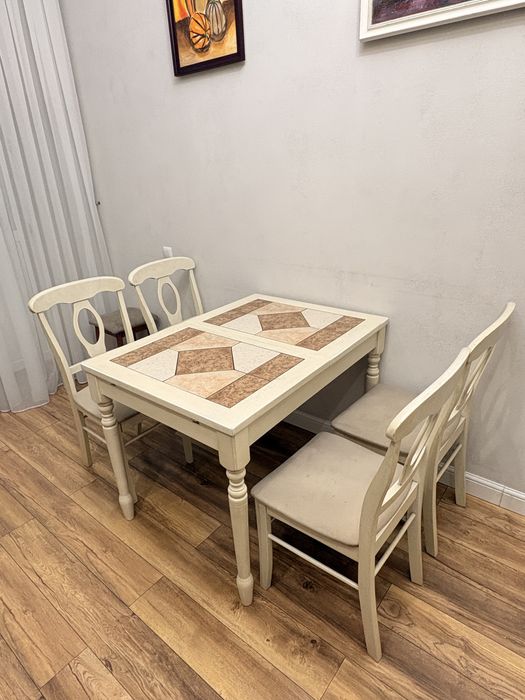 Продам стол со стульями