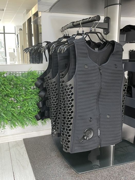 Aparat EMS miha bodytec 2 Nou!