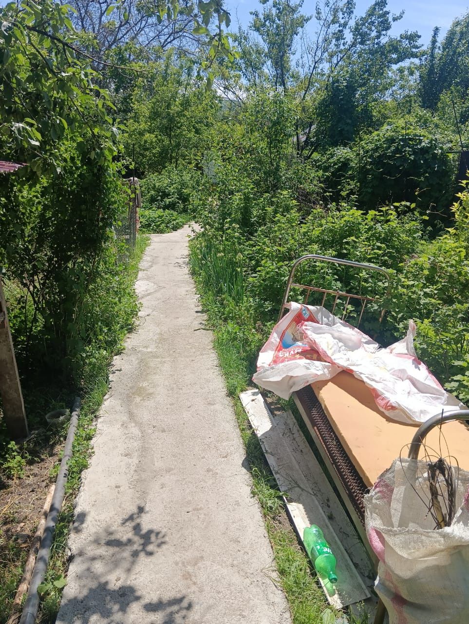 Продаётся дача .