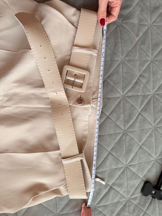 Дамски бежав панталон