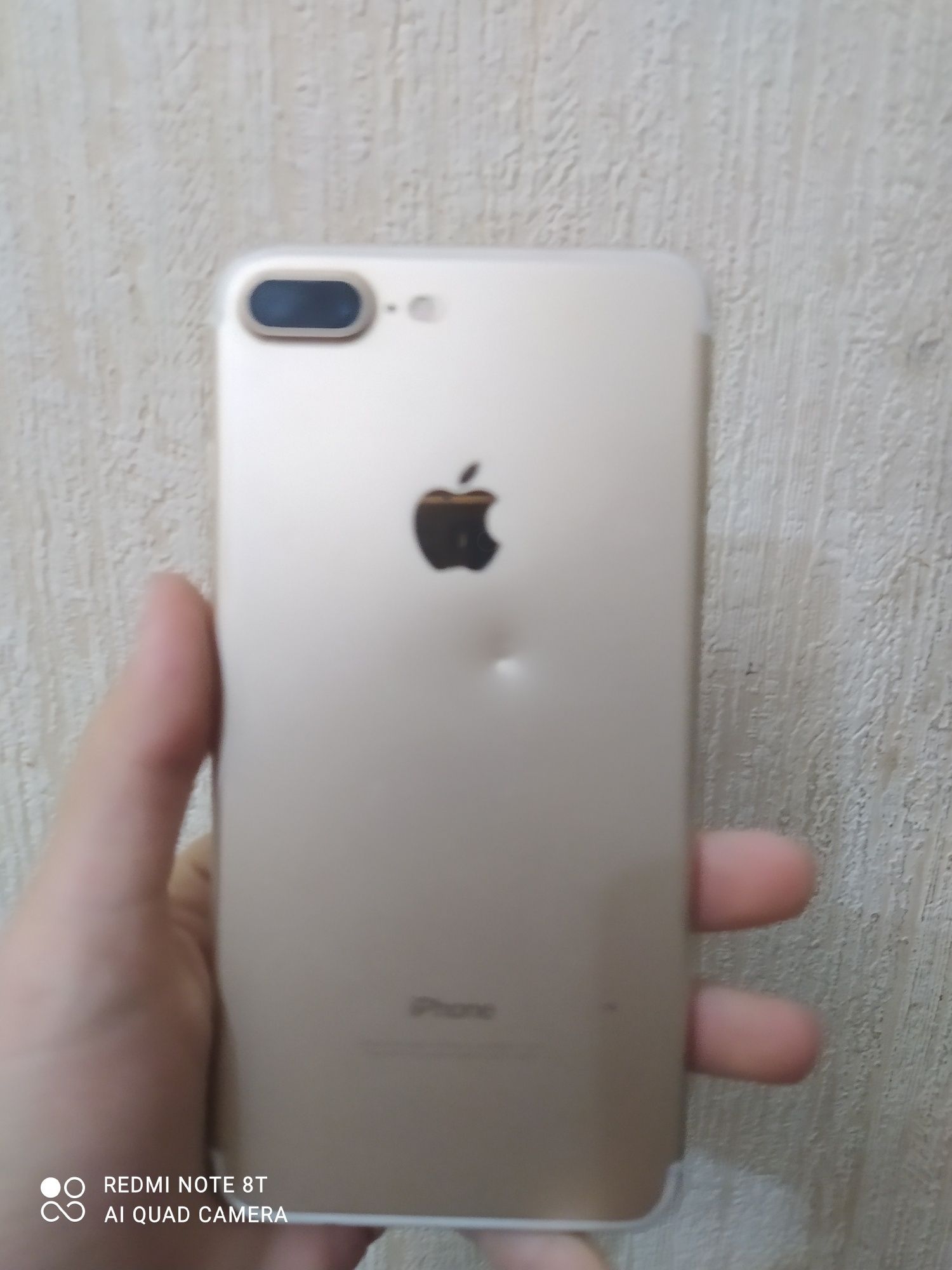 Iphone 7+ sotigladi  32tali LL/A