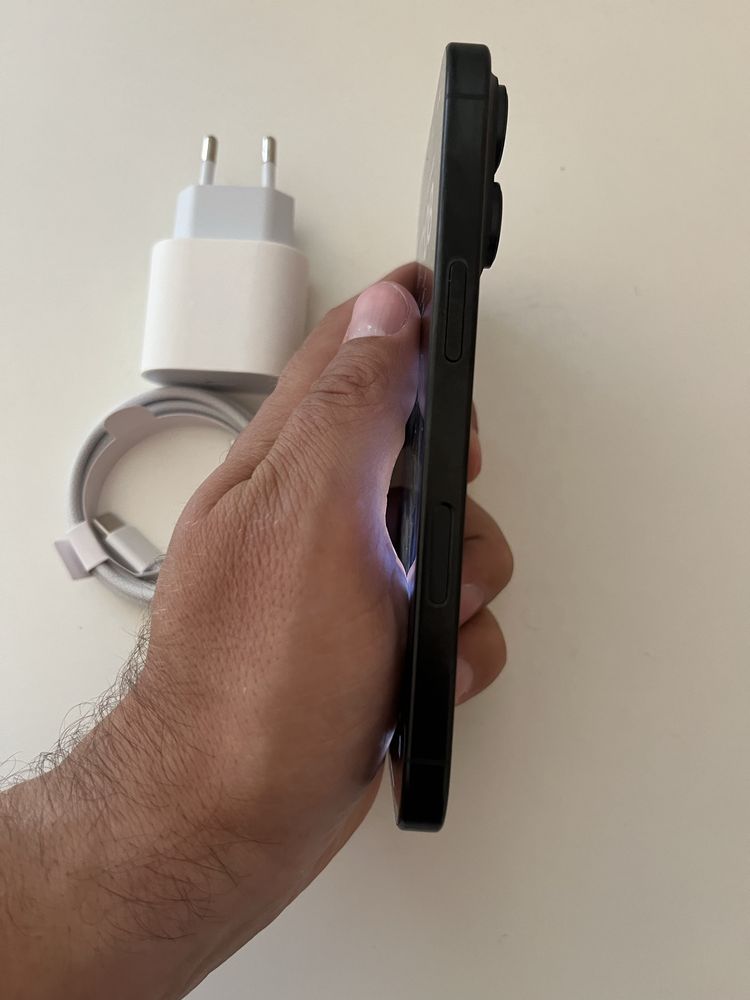 Iphone 16pro 128GB 100% bat 26 цикли
