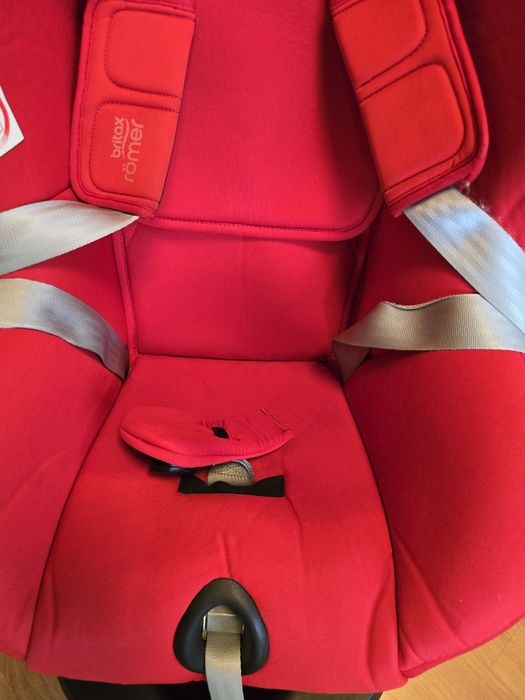 Столче за кола Britax Romer Dualfix2, ISOFIX