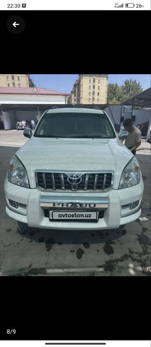 Toyota sotiladi Aybi bor bir yoni kesib koylgn sploshnoy.