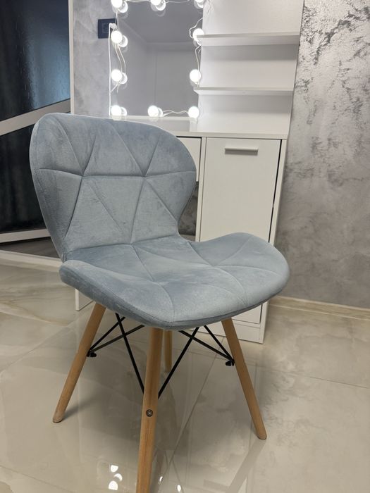 Măsuta Make-up si Scaun