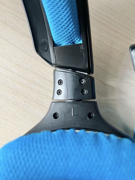 Слушалки Logitech G430