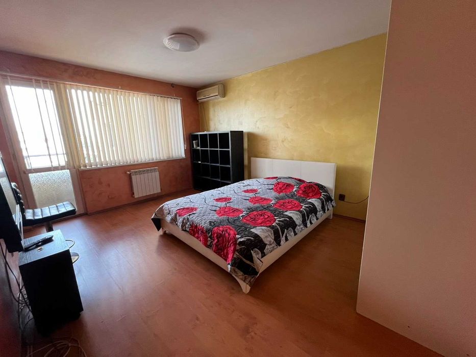 Дава се под наем Тристаен апартамент в София, Дружба 2 - 70 кв.м за 663 € - Снимка #1