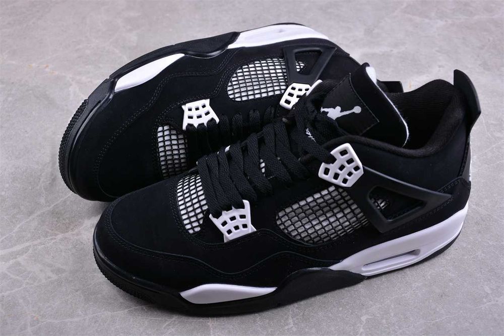 Air Jordan 4 Retro-White Thunder