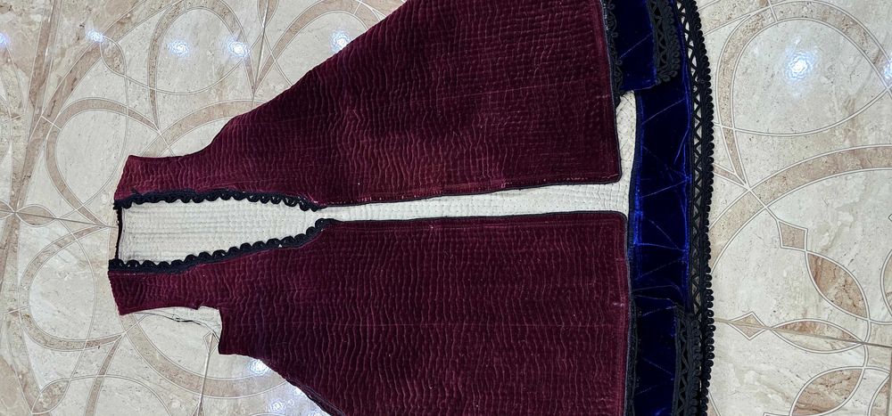 Автентични елеци