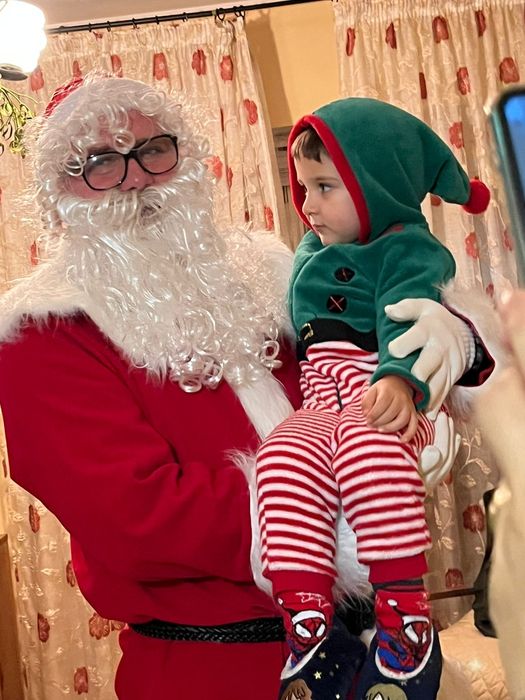 Mos  Crăciun ,cu excepțiă