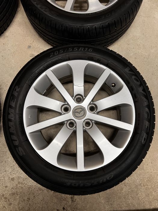 Джанти 16 6.5J 5х114.3 с летни гуми 205/55/16 Мазда
